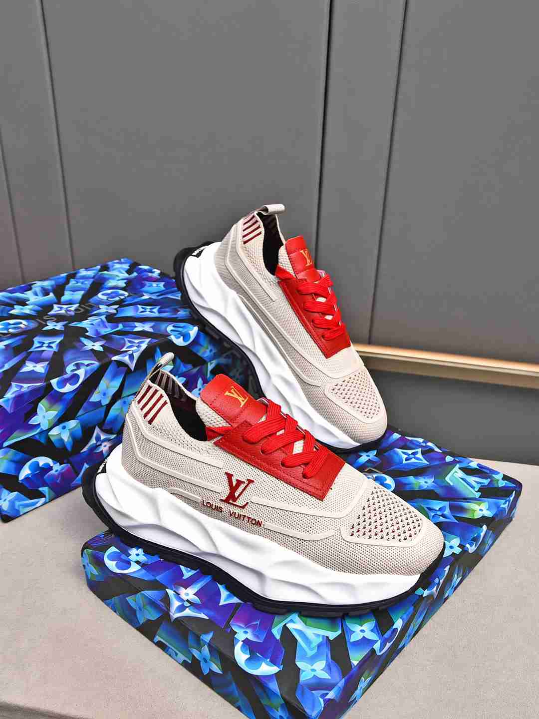 Sneaker LOUIS VUITTON BEIGE ROUGE