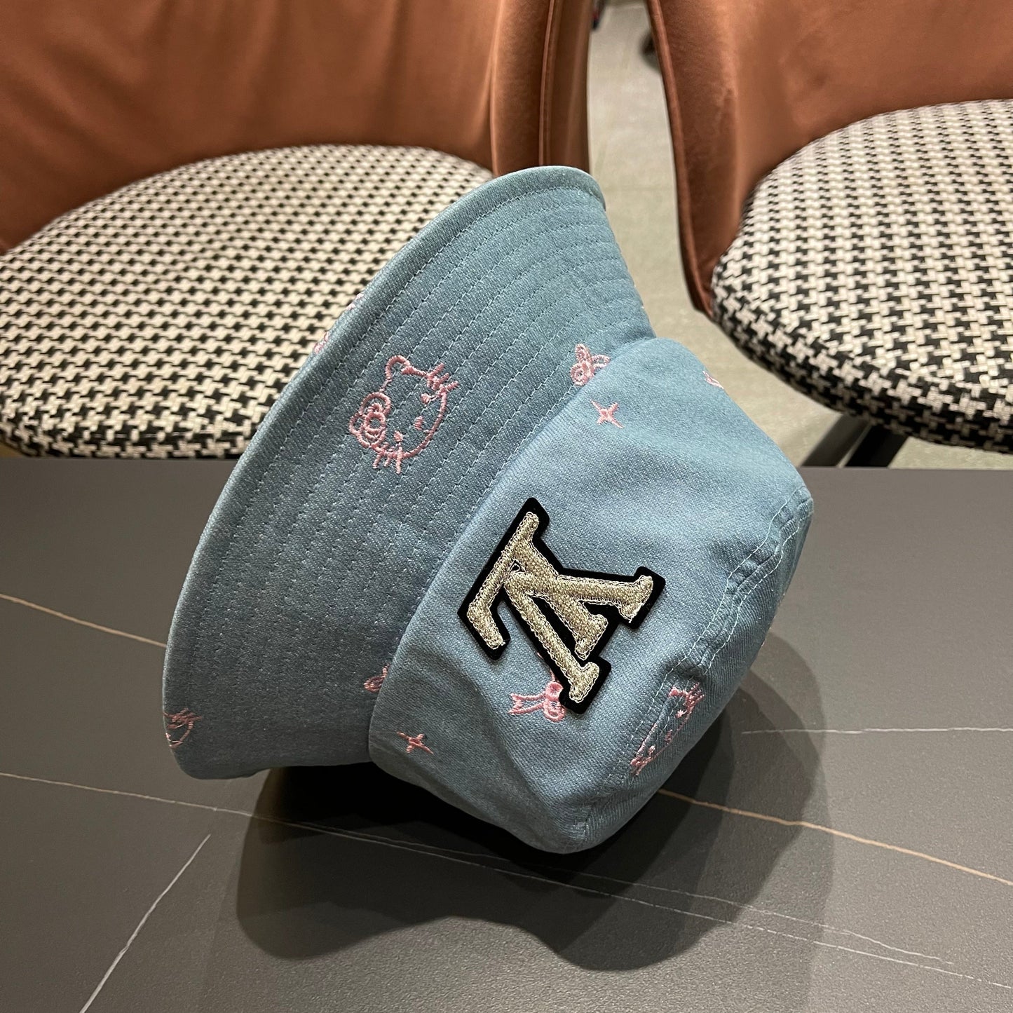 BOB LOUIS VUITTON