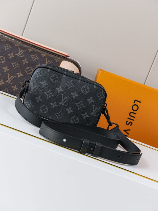 SACOCHE LOUIS VUITTON