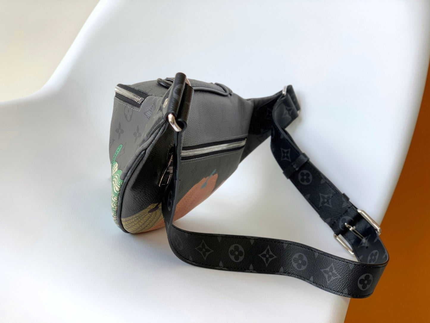 BANANE LOUIS VUITTON