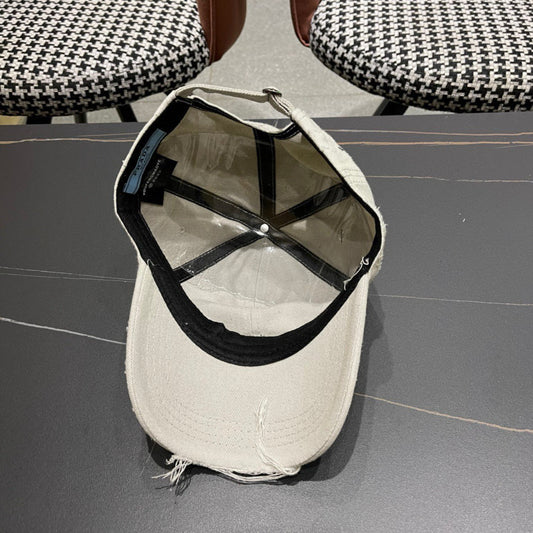 CASQUETTE PRADA