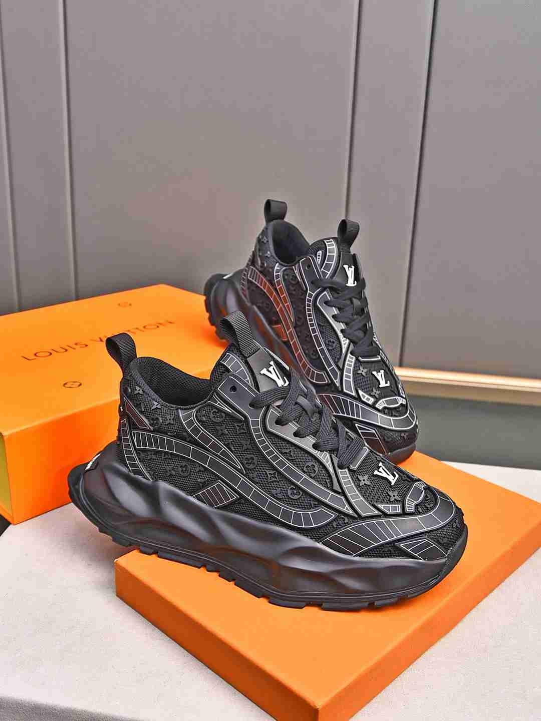 Sneaker LOUIS VUITTON NOIR