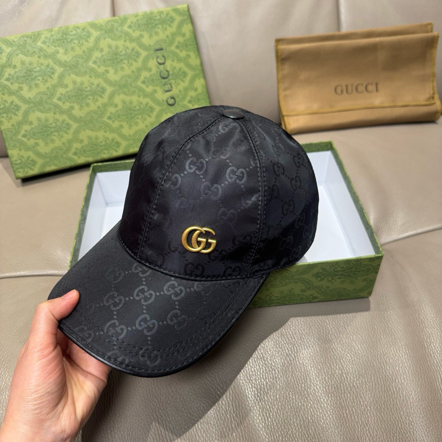 CASQUETTE GUCCI MONOGRAMME BRILLANT