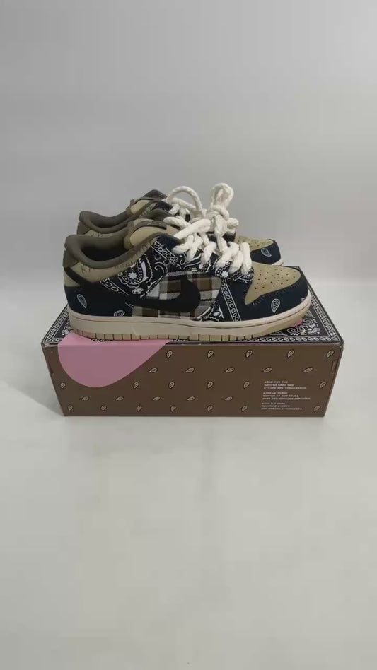 SB Dunk Low Premium QS x Travis Scott Cactus Jack
