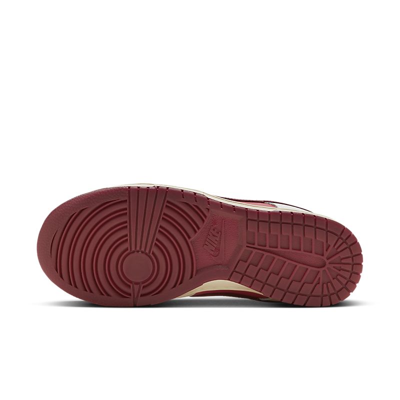 NIKE Dunk Low Valentine’s Day 2024 Alternate