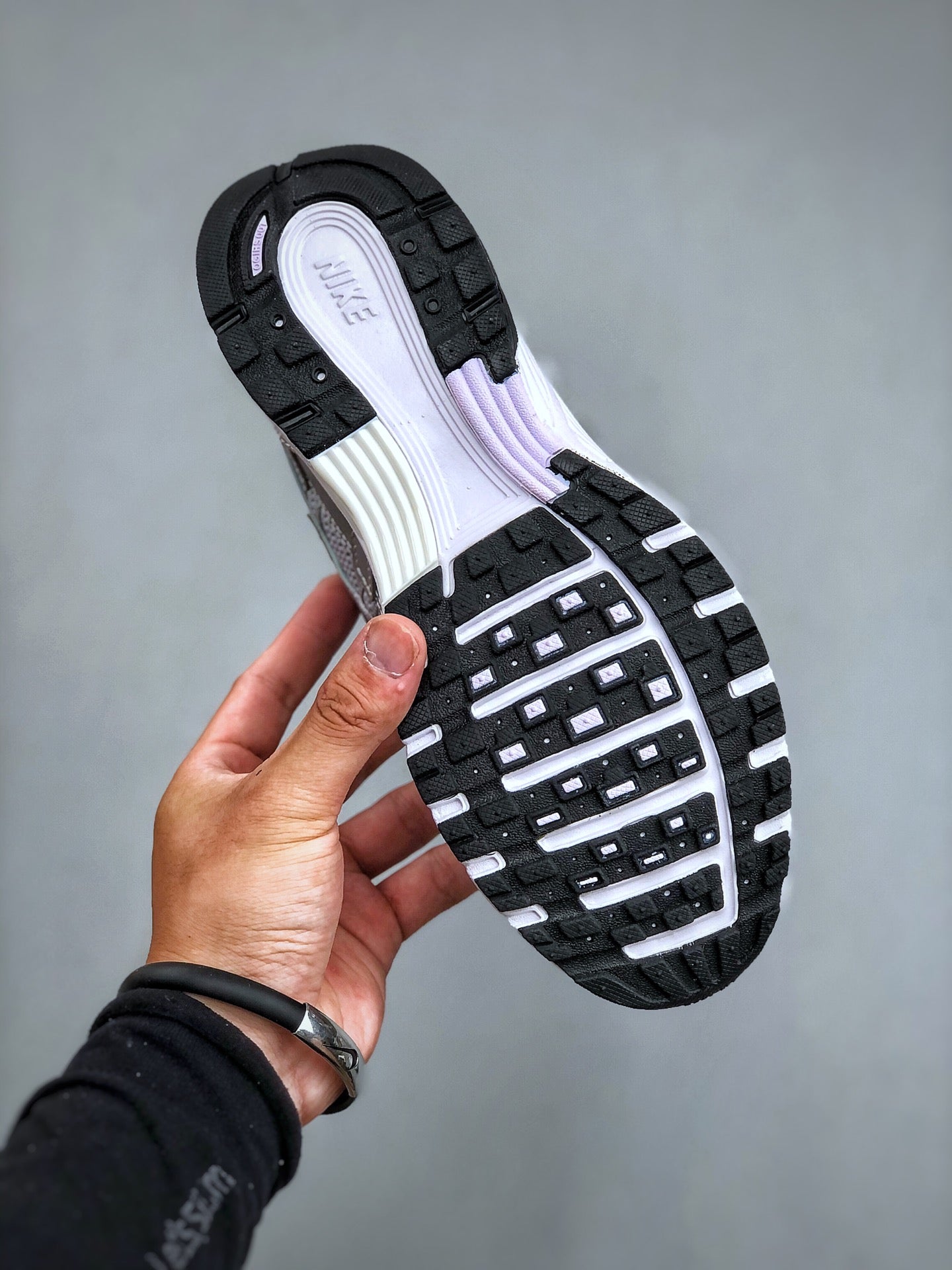 NIKE P-6000 Initiator Running