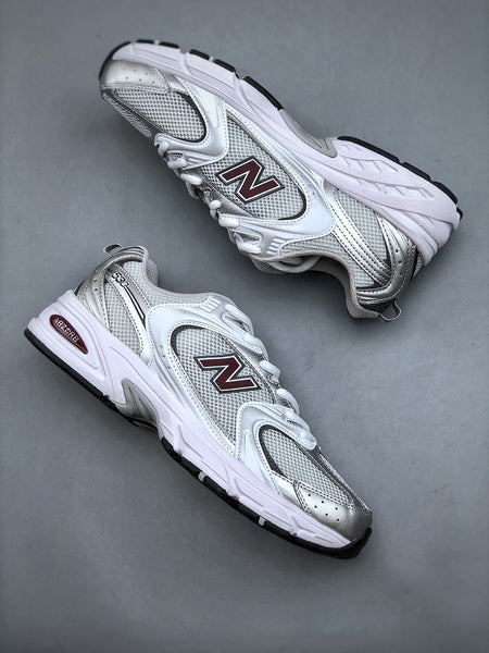 NEW BALANCE 530GS