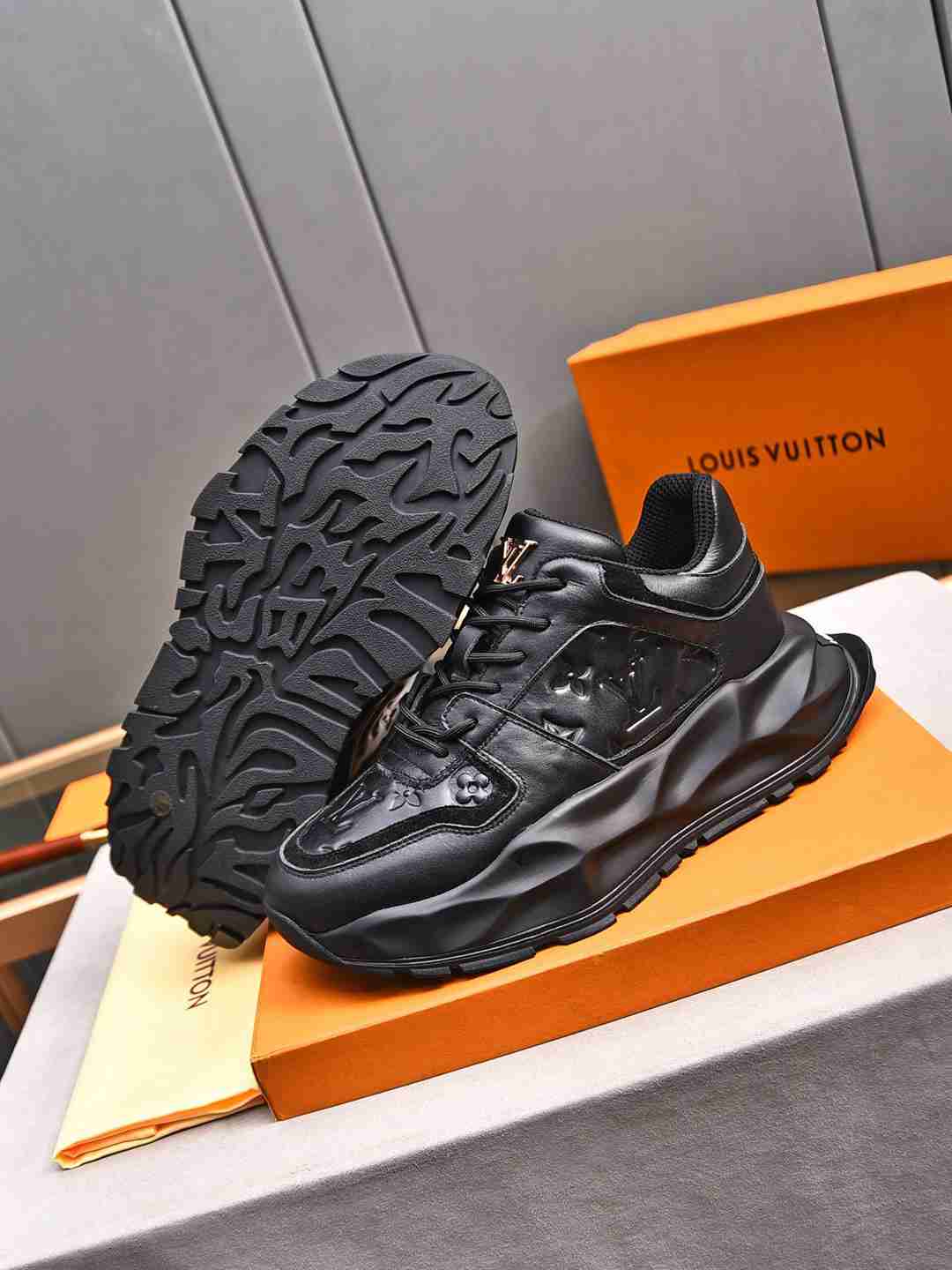 Sneaker LOUIS VUITTON NOIR
