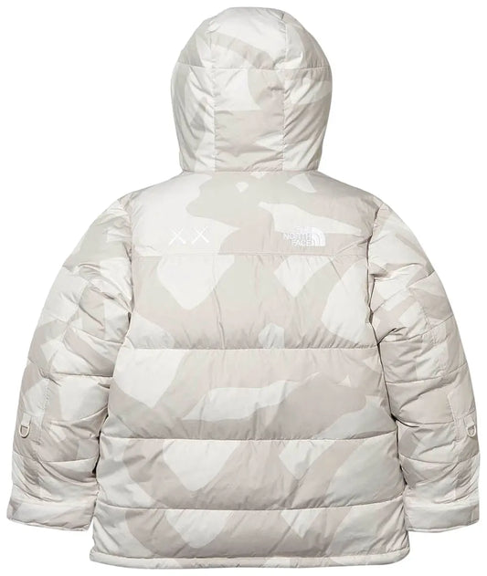 DOUDOUNE KAWS x The North Face rétro 1996 Nuptse BLANC