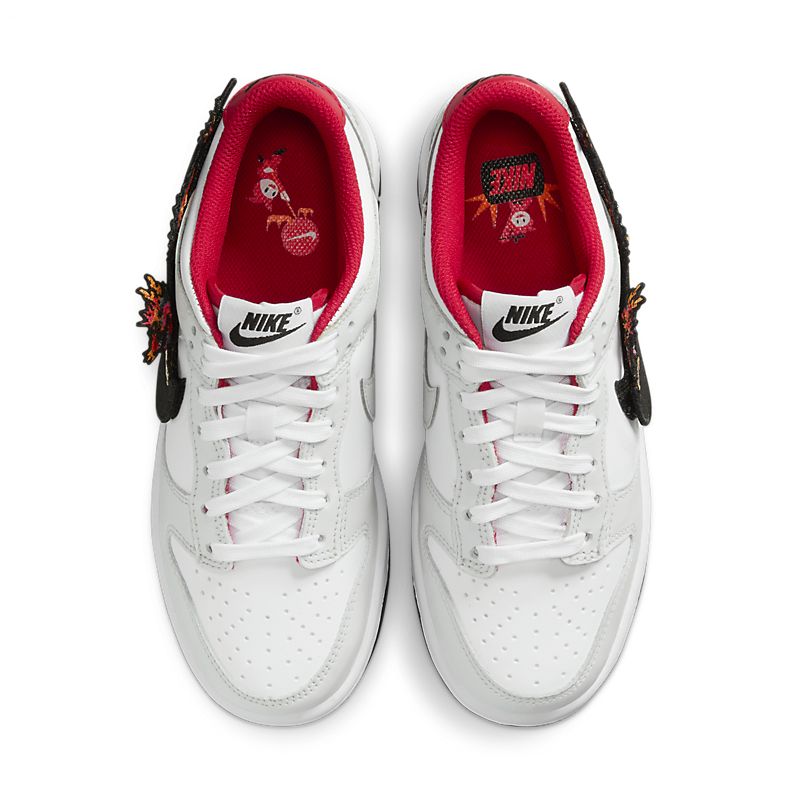 NIKE Dunk Low Año del Dragón
