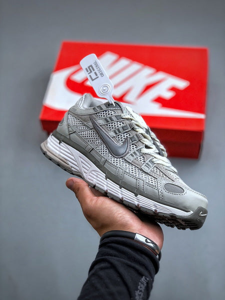 NIKE P-6000