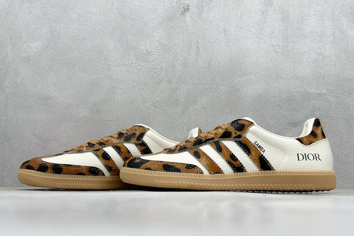 adidas Samba XR0009