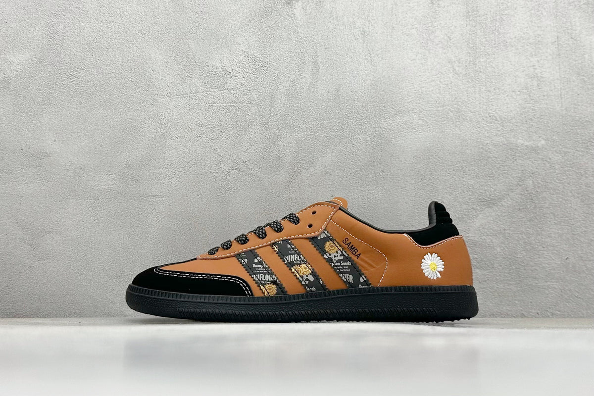 adidas  Samba XR0008