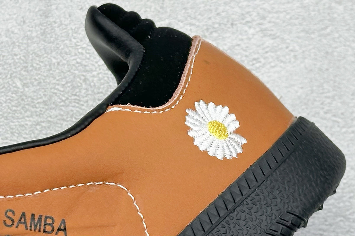 adidas  Samba XR0008