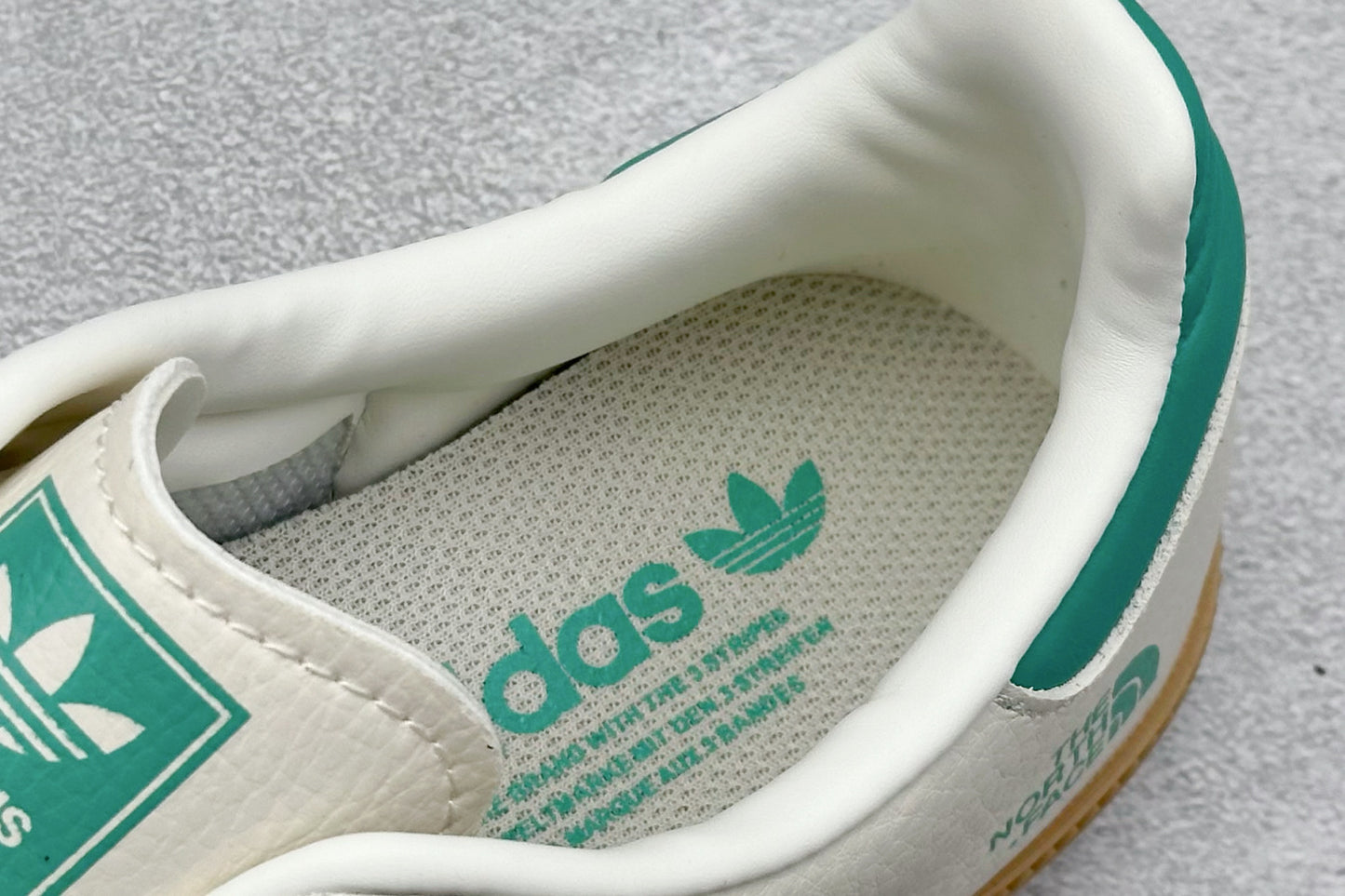 adidas Samba