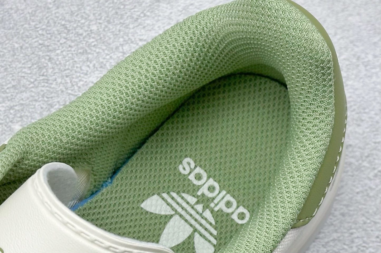 ADIDAS SAMBA LABUBU