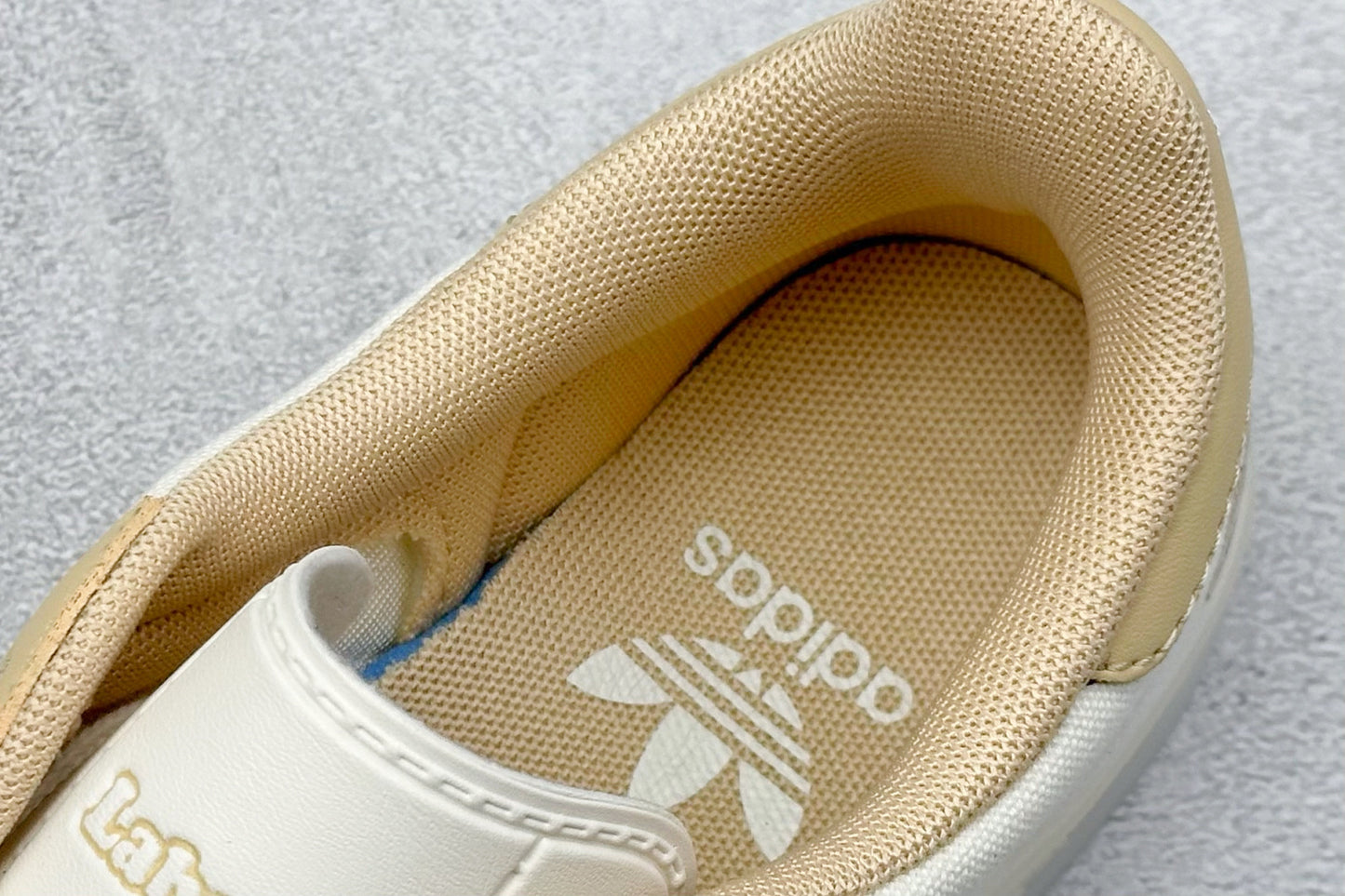 ADIDAS SAMBA LABUBU