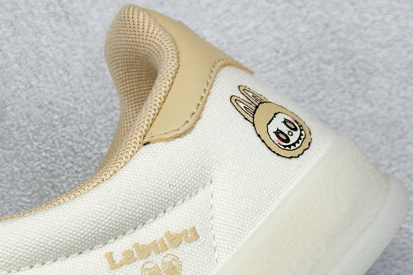 ADIDAS SAMBA LABUBU