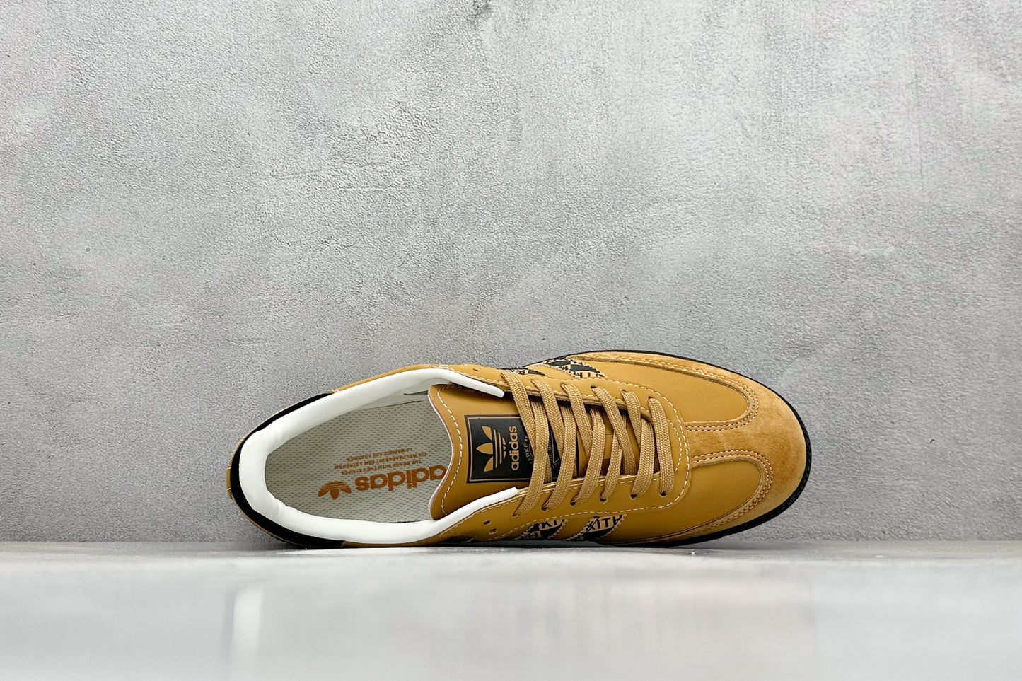 adidas Samba