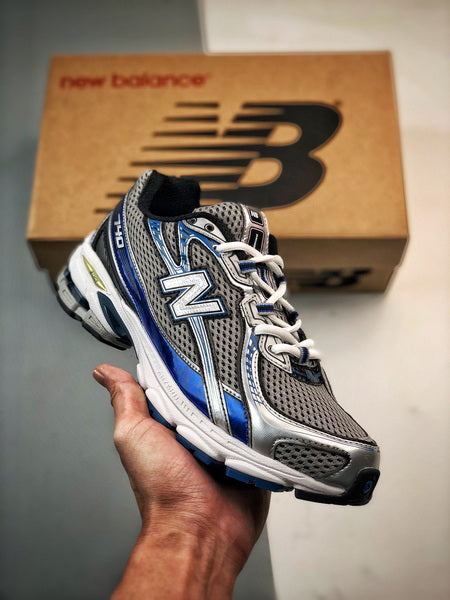 New Balance 740