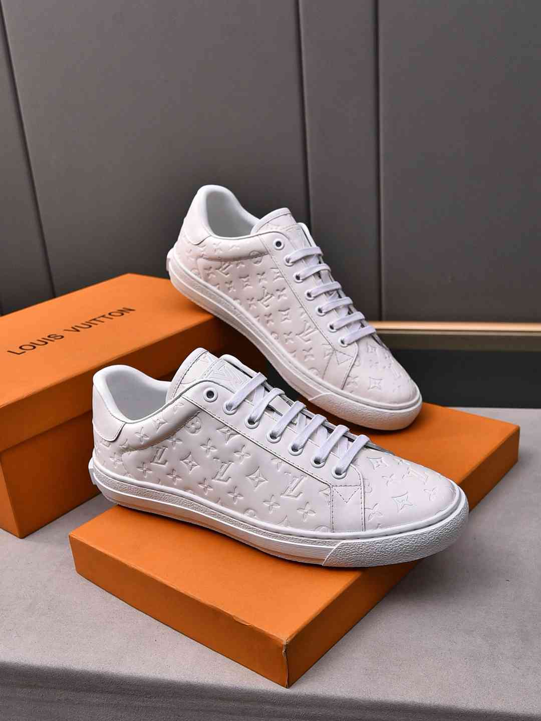 Sneaker LOUIS VUITTON Rivoli BLANC