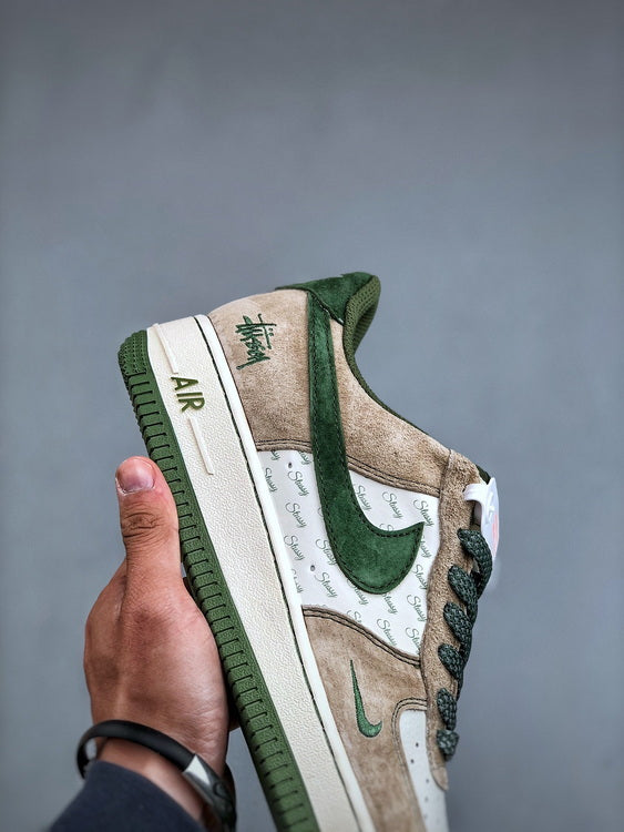 Nike Air Force 1 Low stussy
