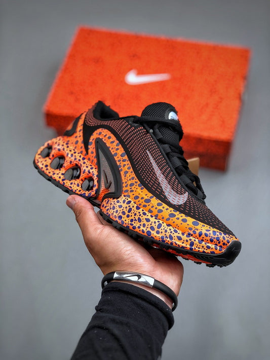 NIKE Air Max DN Orange