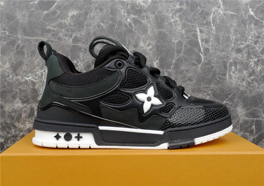 LOUIS VUITTON LV SKATE SNEAKER NOIR ET BLANC