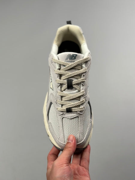 NEW BALANCE 530DG
