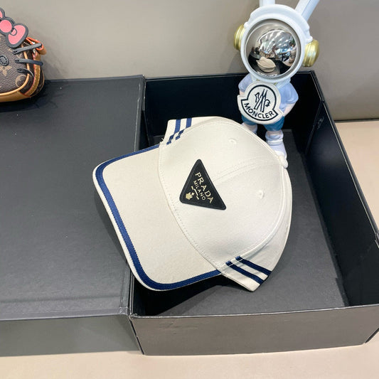CASQUETTE PRADA