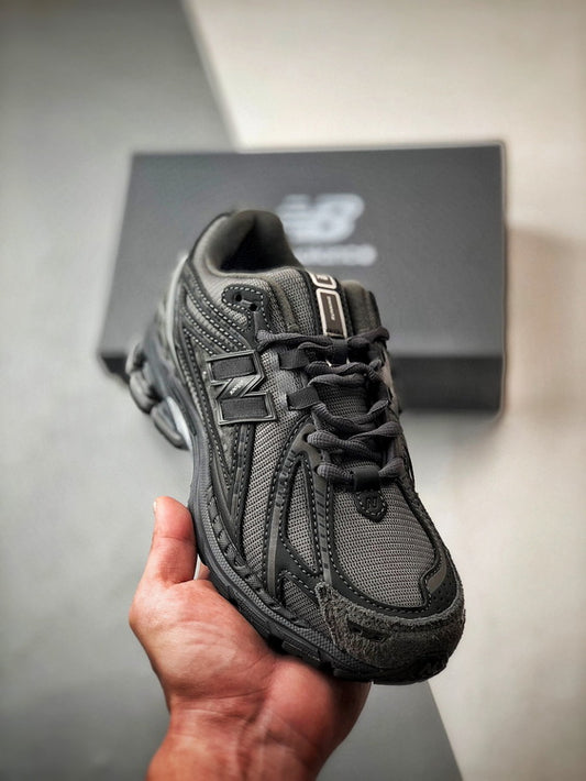 New Balance 1906R