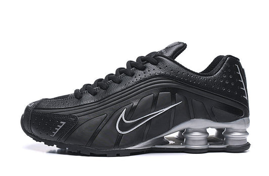 NIKE SHOX R4