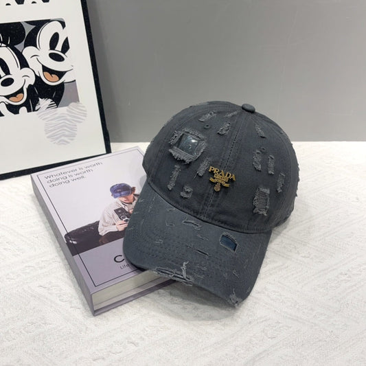 CASQUETTE PRADA