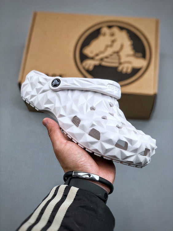 CROCS Classic Crush Marbled Clog BLANC