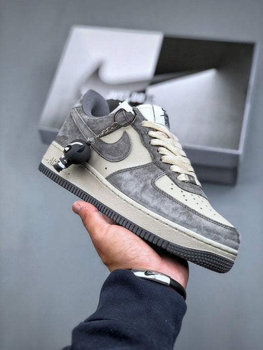 Nike Air Force 1 Low