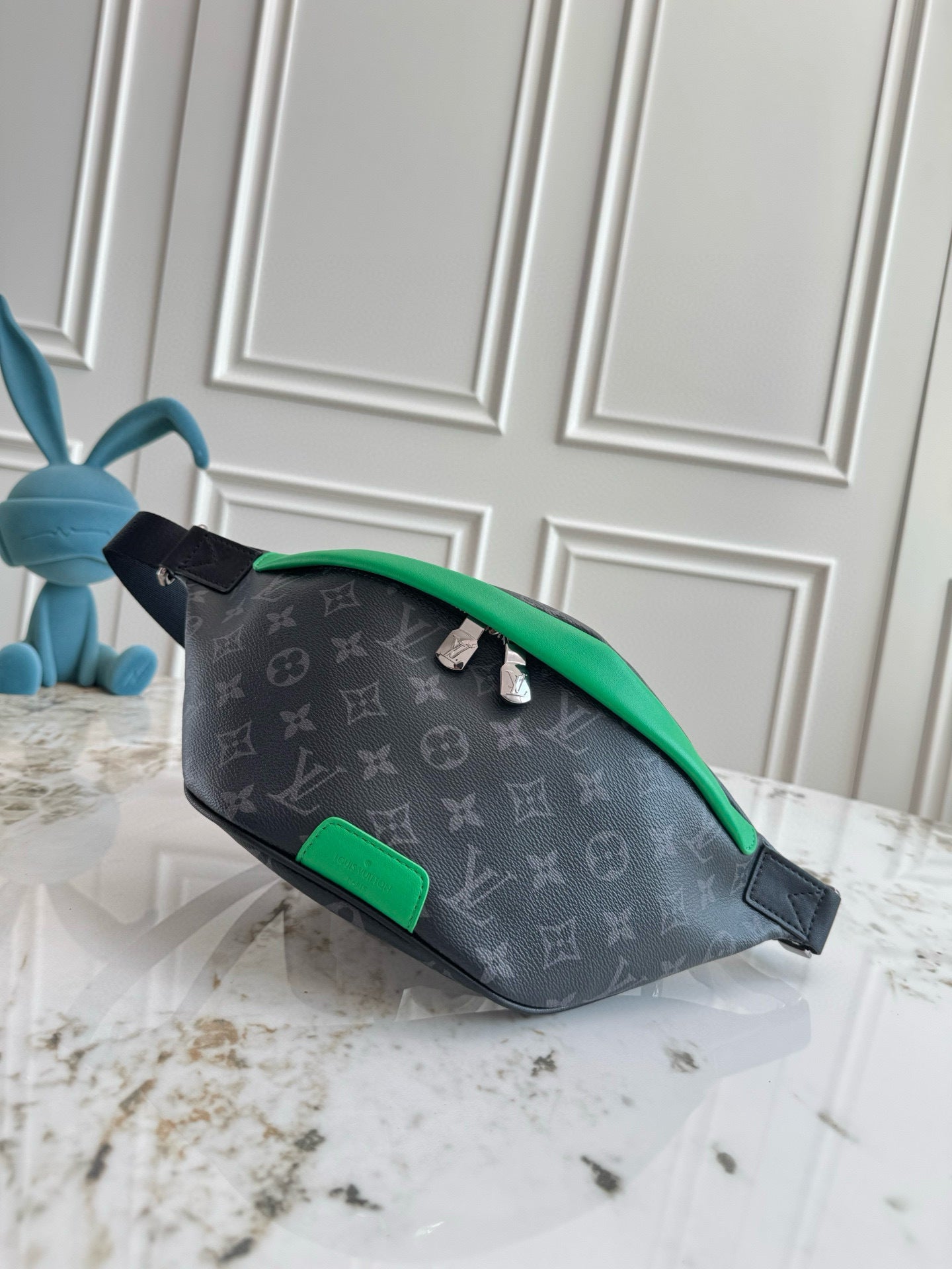 BANANE LOUIS VUITTON