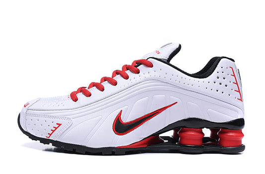 NIKE SHOX R4