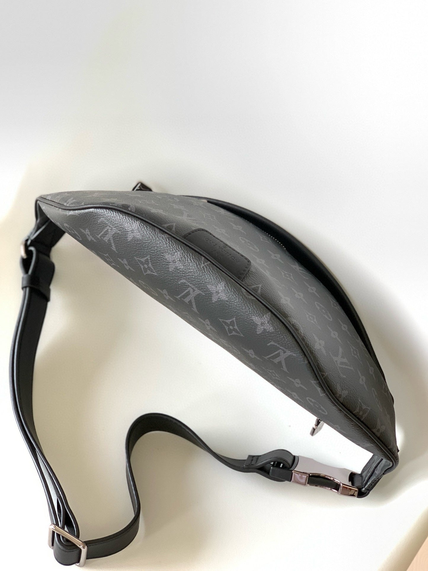 BANANE LOUIS VUITTON