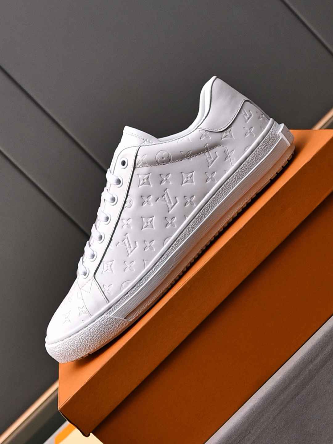 Sneaker LOUIS VUITTON Rivoli BLANC