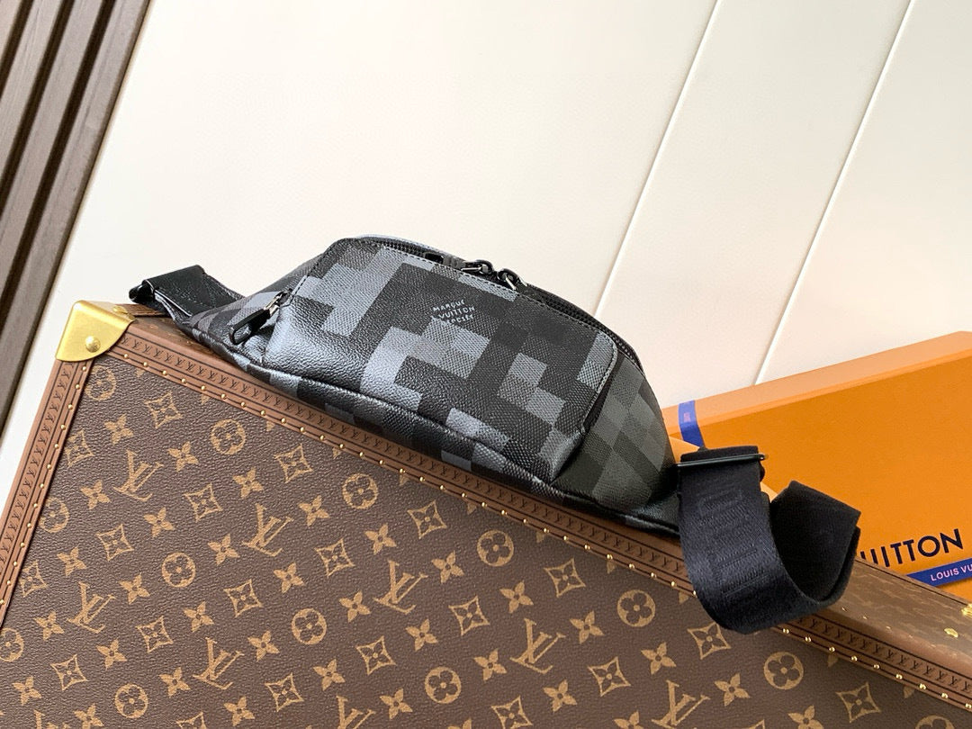 BANANE LOUIS VUITTON