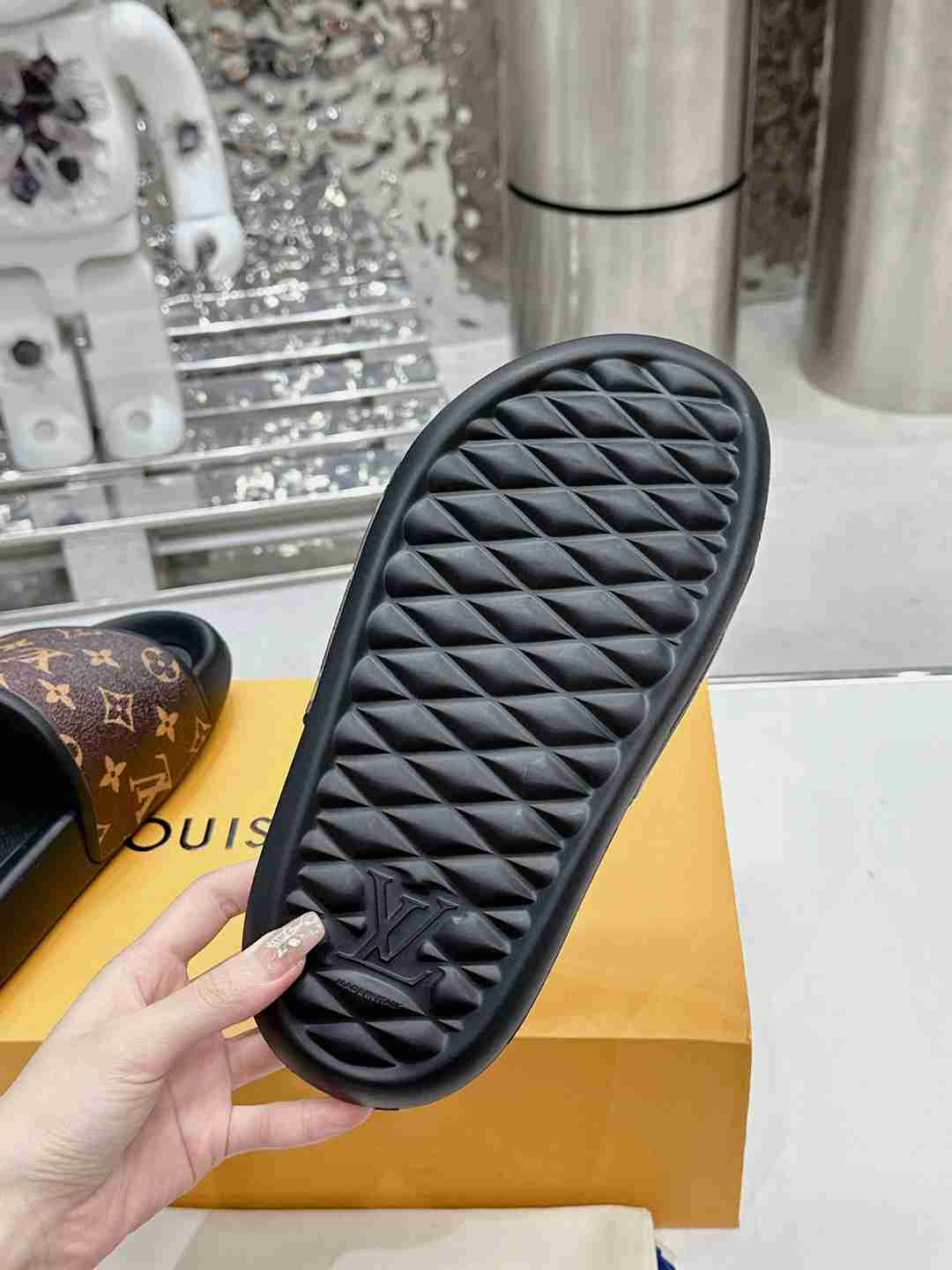 Claquette Louis Vuitton