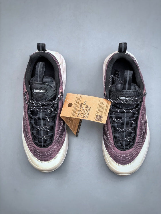 NIKE Air Max DN