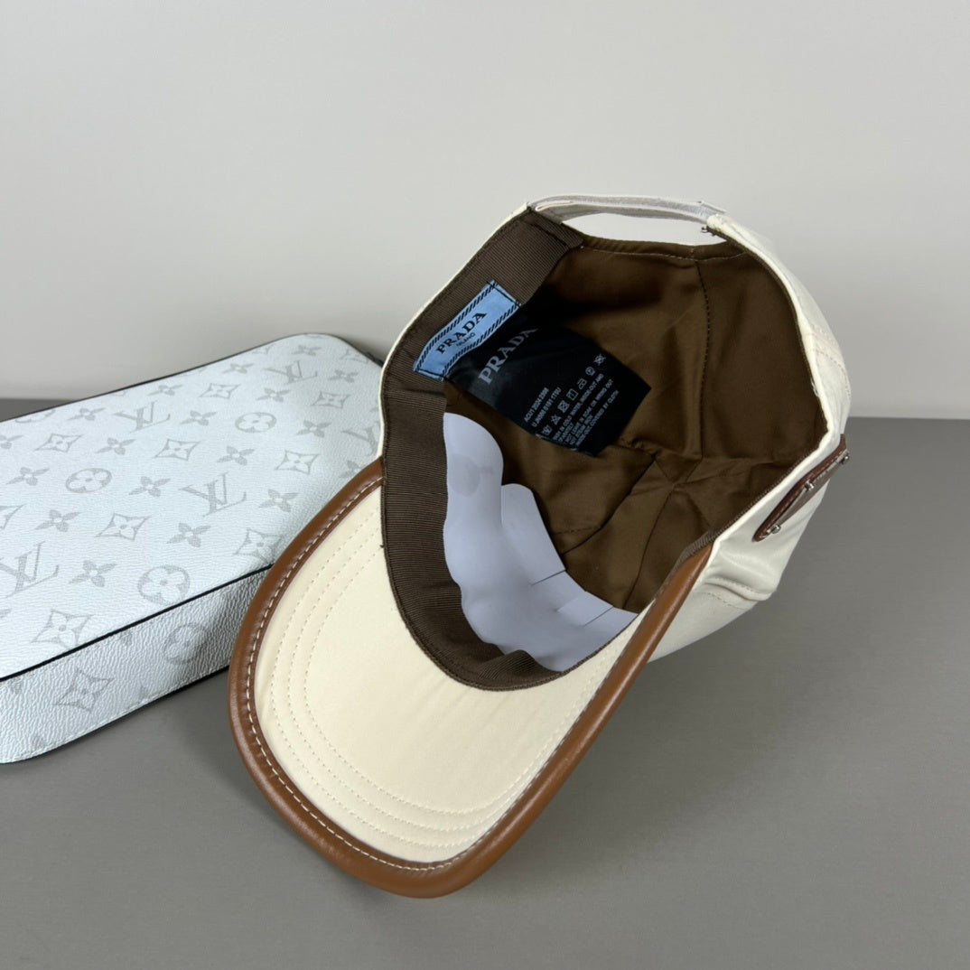 CASQUETTE PRADA