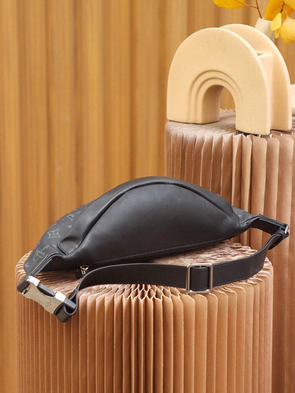 BANANE LOUIS VUITTON