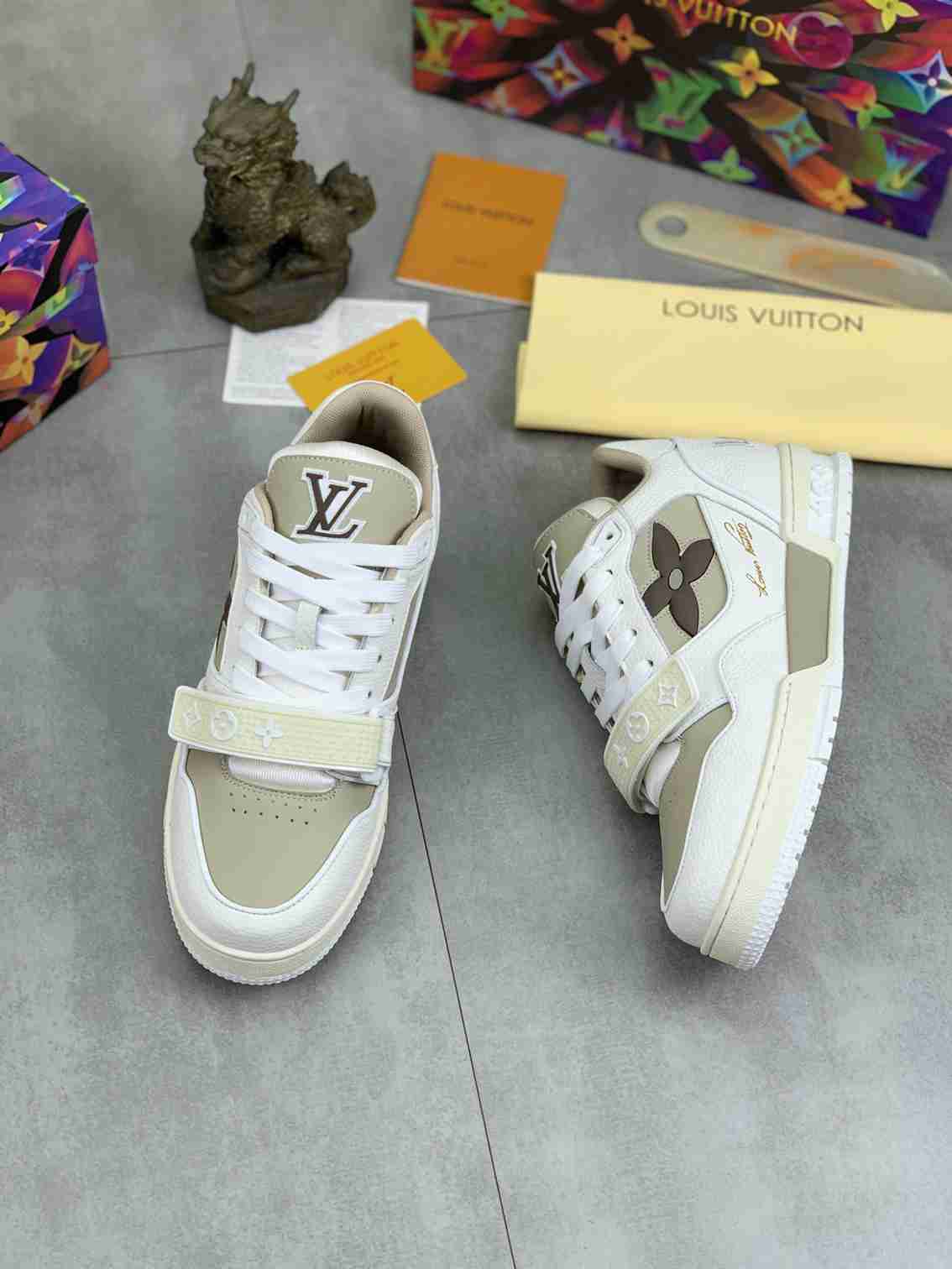 LOUIS VUITTON SKATE