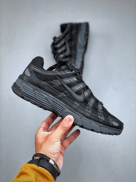 NIKE P-6000 FULL BLACK