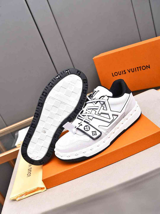Sneaker LOUIS VUITTON Trainer BLANC