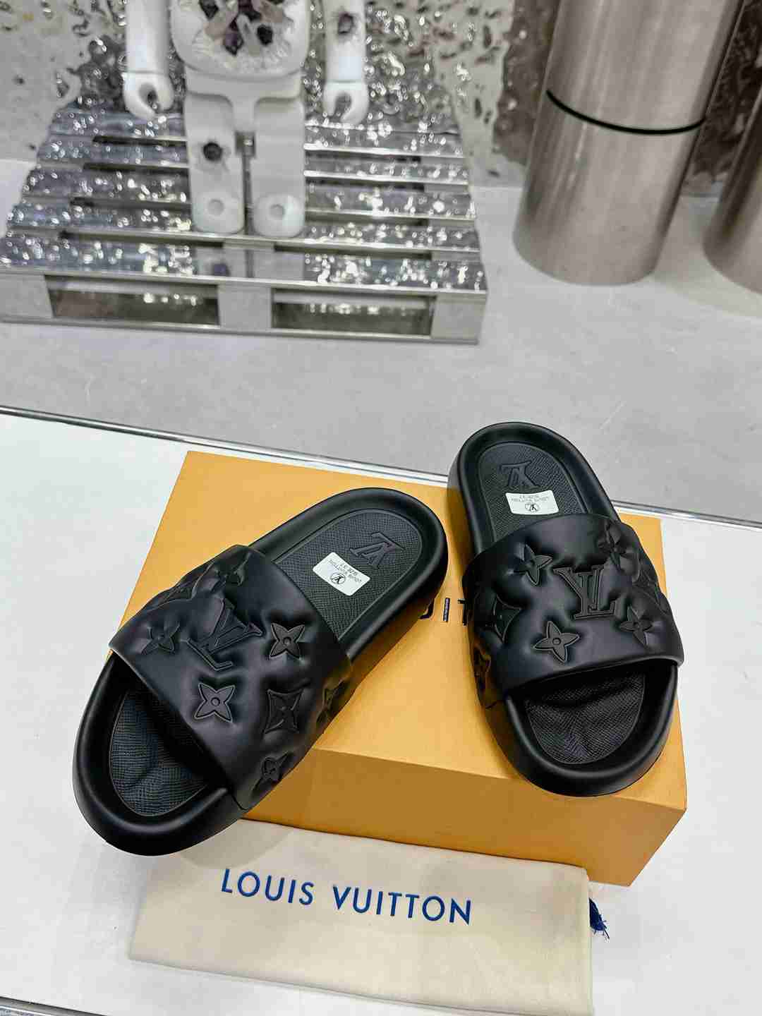 Claquette Louis Vuitton