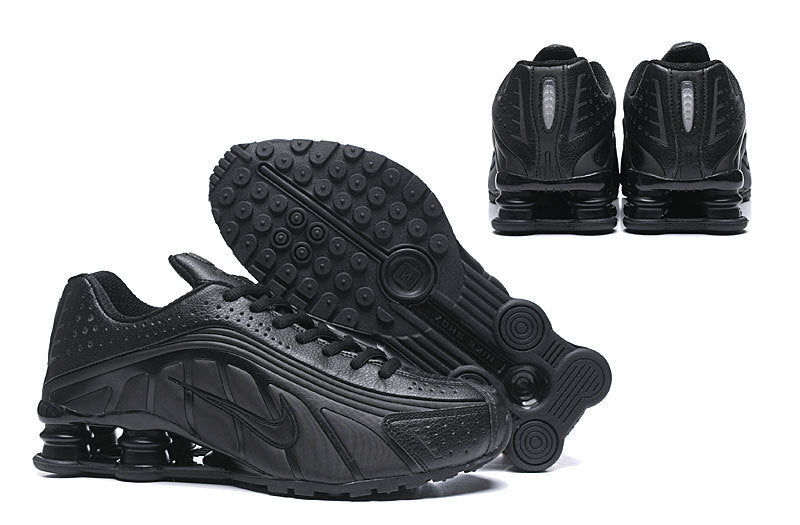 NIKE SHOX R4