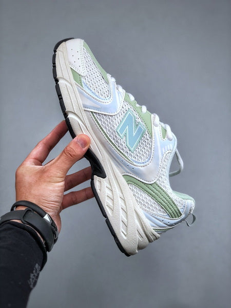 NEW BALANCE 530LG